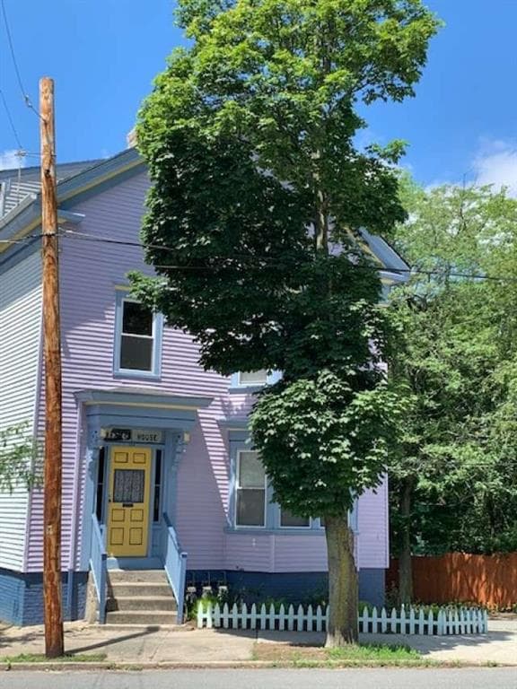 114 Camp Street