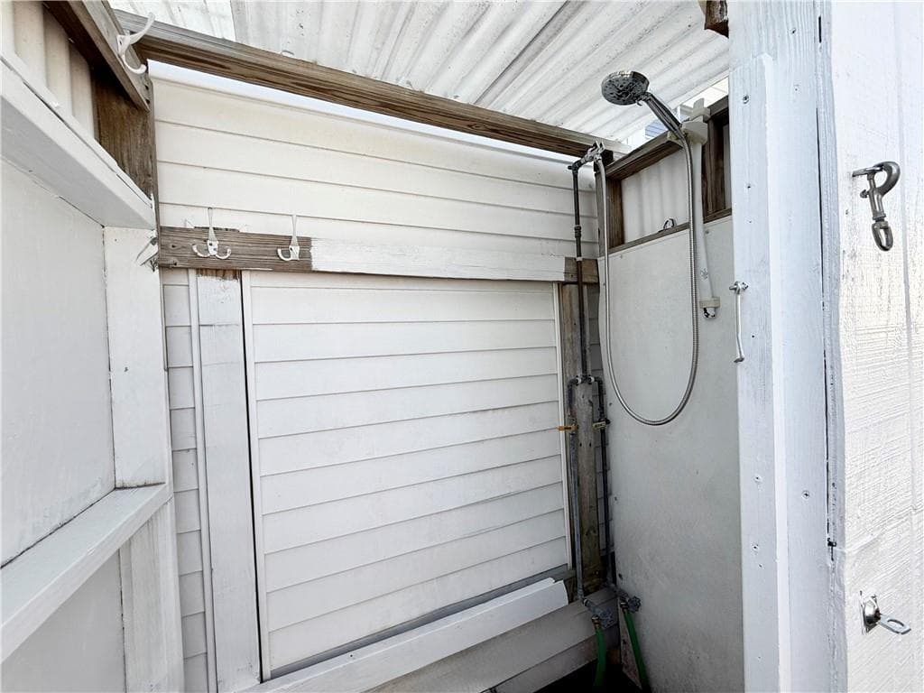 659 C SUCCOTASH Road photo 17