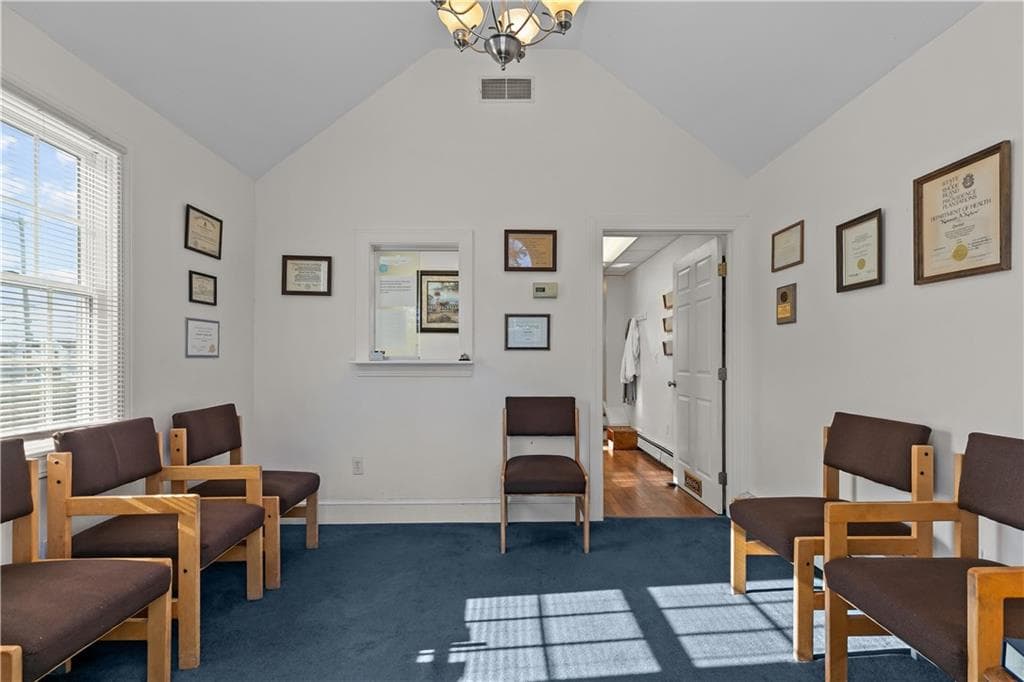 74 Valley Road photo 3