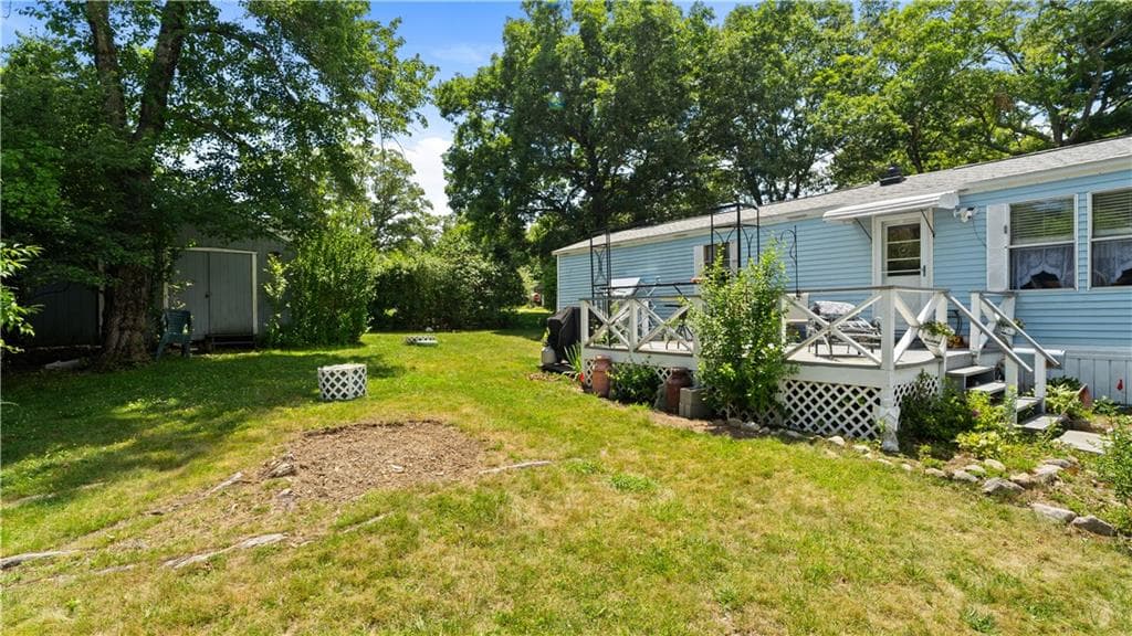 Single Family Residence at 465 57 Gardiner Road, Richmond, photo 5 of 23