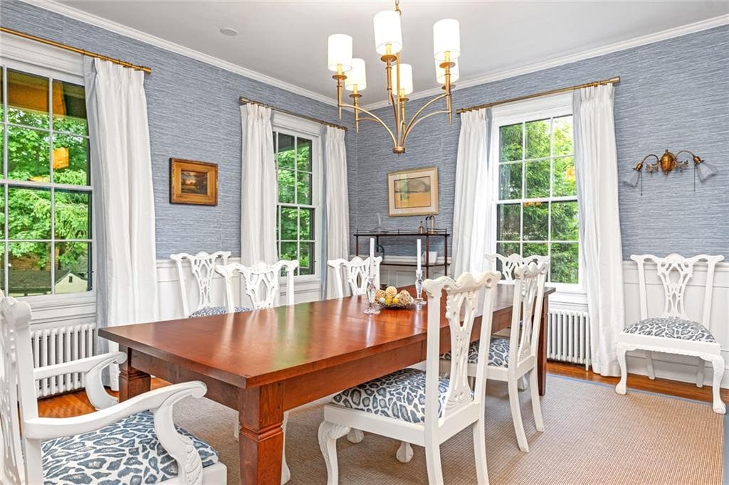 Single Family Residence at 300 Kenyon Avenue, South Kingstown, photo 9 of 43
