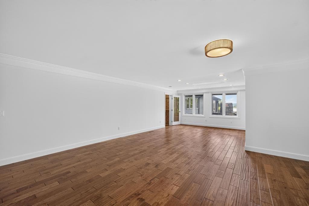 683 Neck Road photo 43