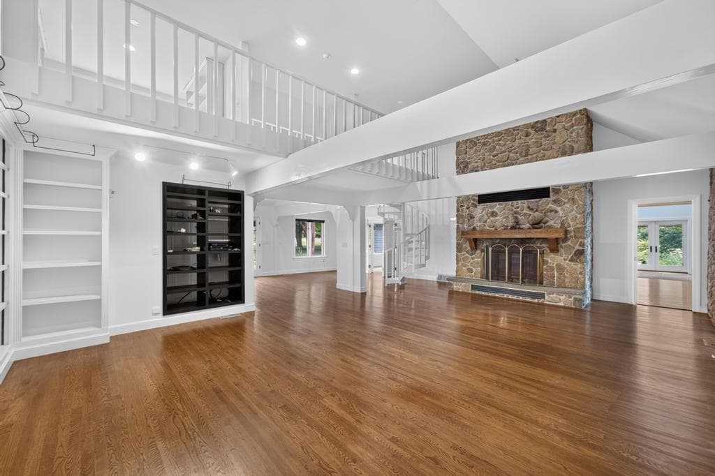 683 Neck Road photo 21