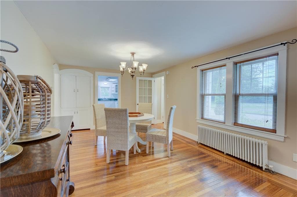 16 Evergreen Street photo 7