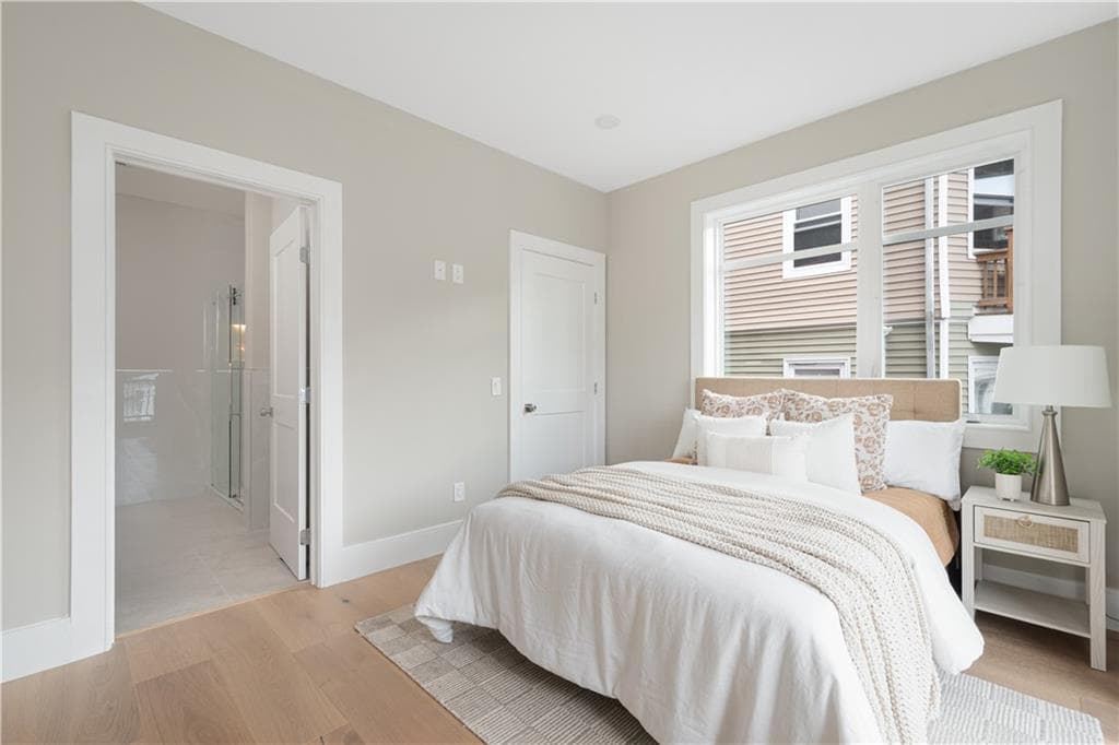 43 12th Street UNIT B photo 22