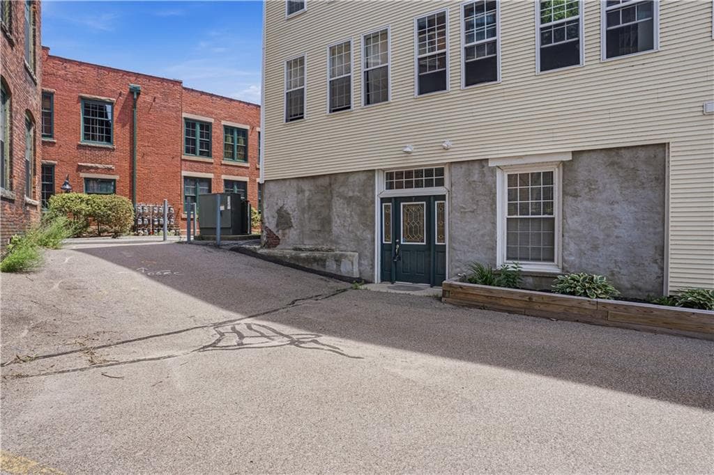 148 Bernon Street UNIT 7 photo 2