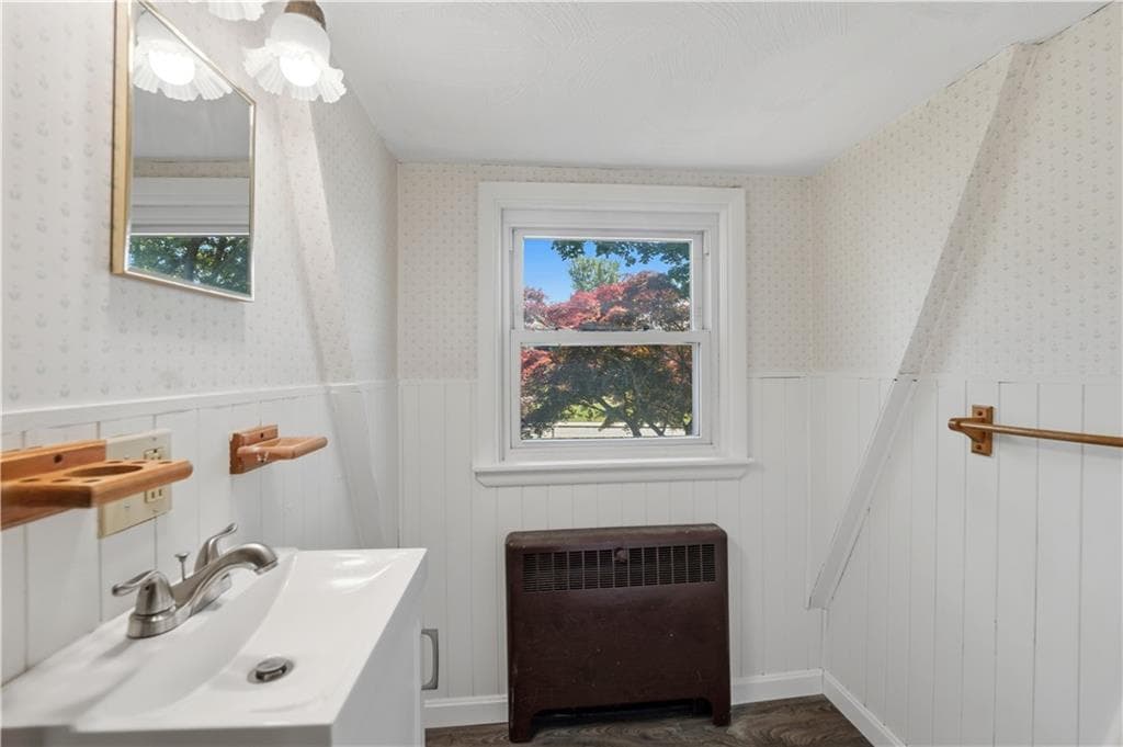 Single Family Residence at 512 Woonasquatucket Avenue, North Providence, photo 31 of 41