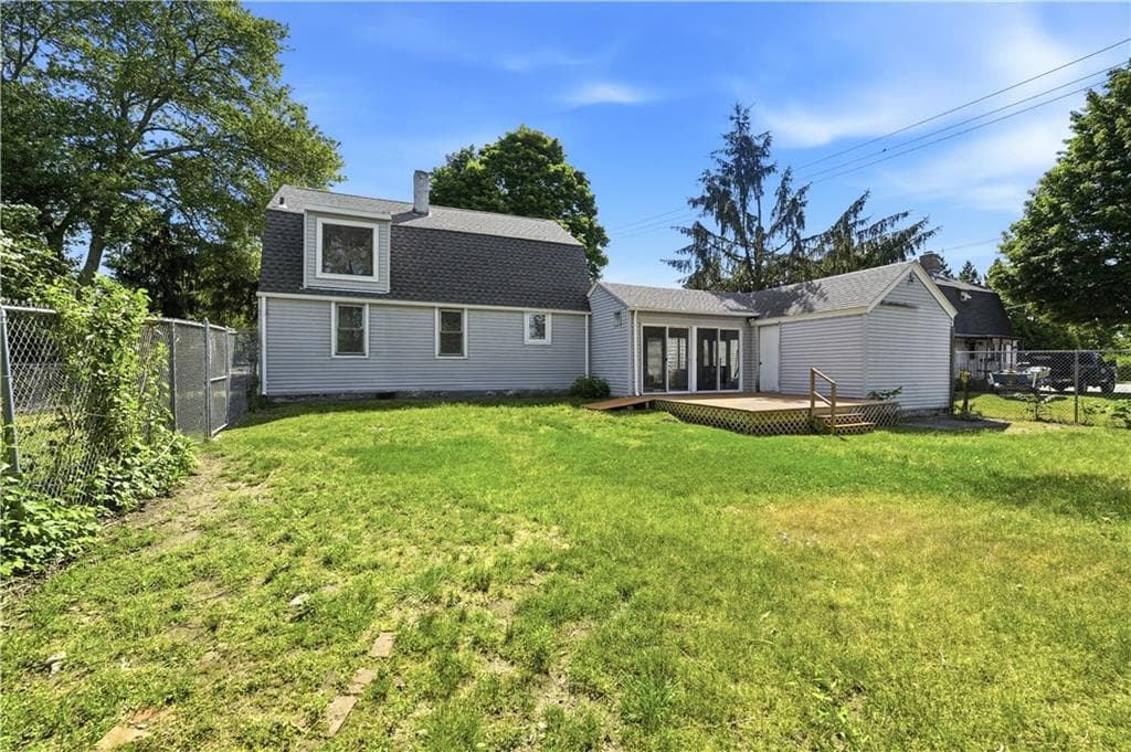 Single Family Residence at 512 Woonasquatucket Avenue, North Providence, photo 39 of 41