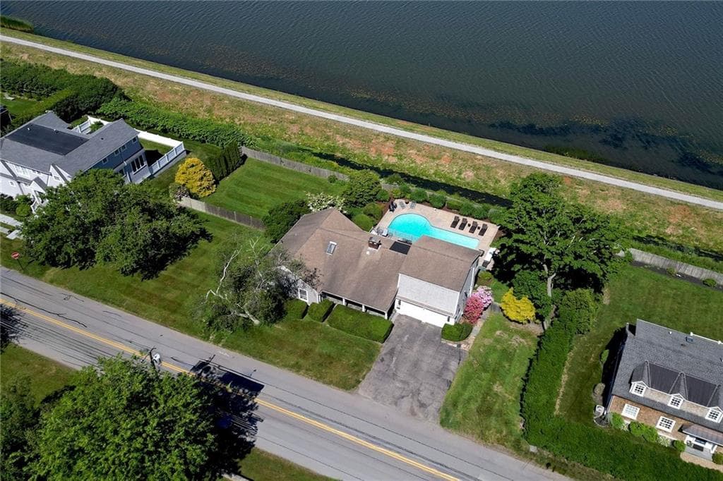 172 Eustis Avenue photo 48