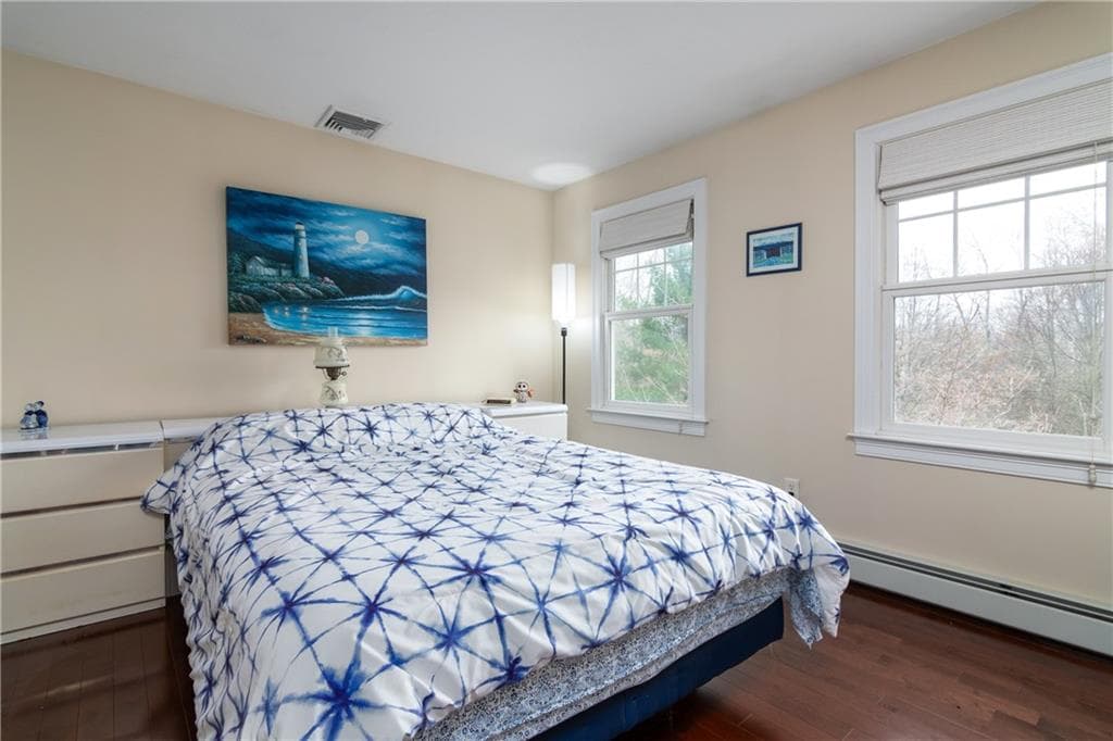 Single Family Residence at 5 Hazelton Lane, South Kingstown, photo 14 of 21