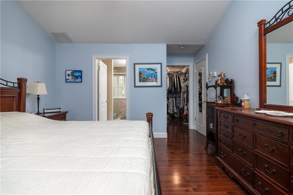 Single Family Residence at 5 Hazelton Lane, South Kingstown, photo 11 of 21