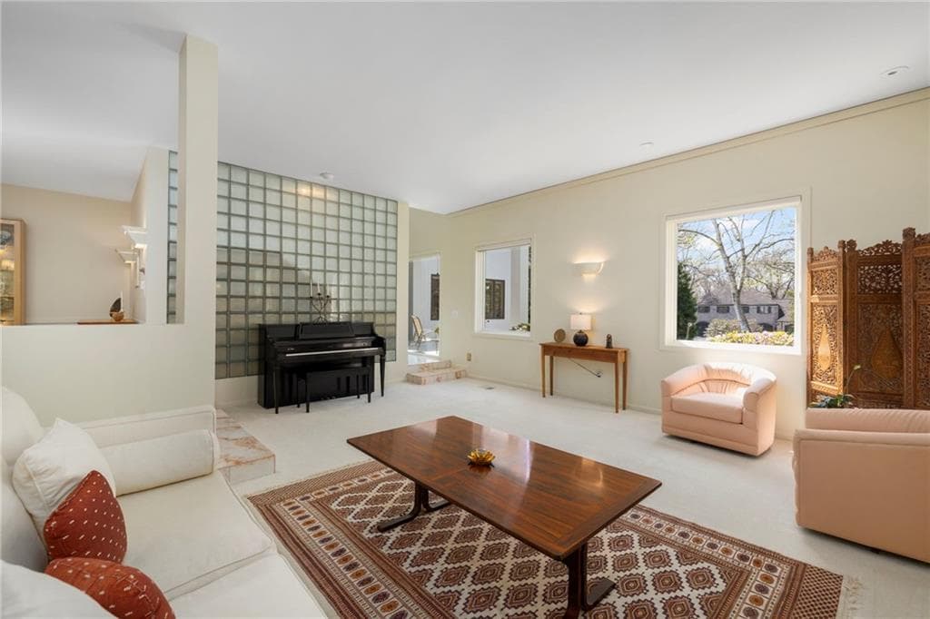 29 Dennell Drive photo 4