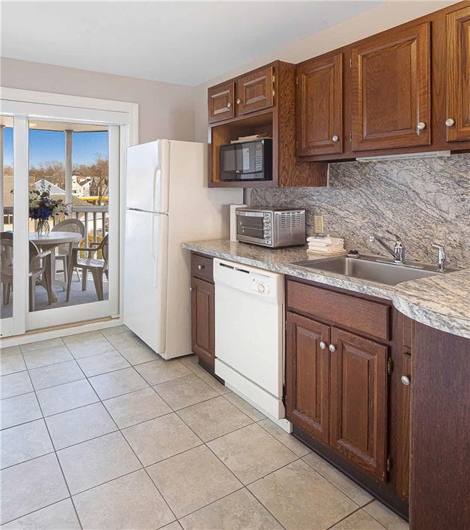 Commercial at 551 Thames Street UNIT H3, H4, H5, Newport, photo 30 of 38