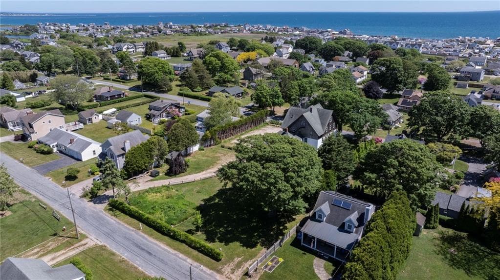 Multi Family at 28 Park Avenue, South Kingstown, photo 11 of 37