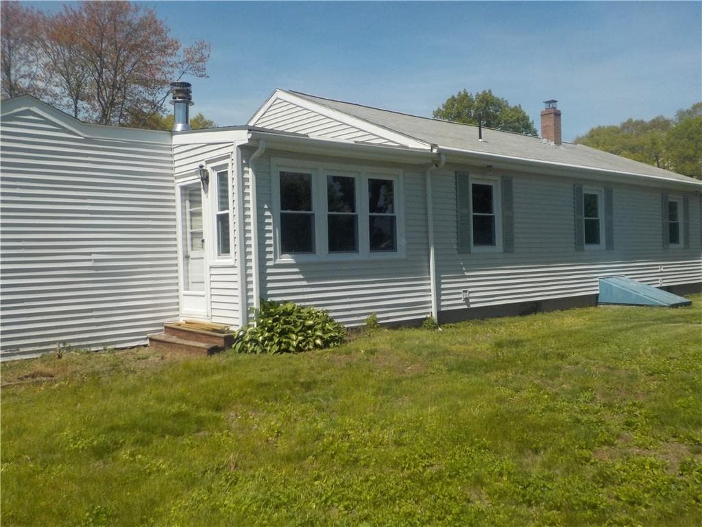 325 Morin Street photo 3