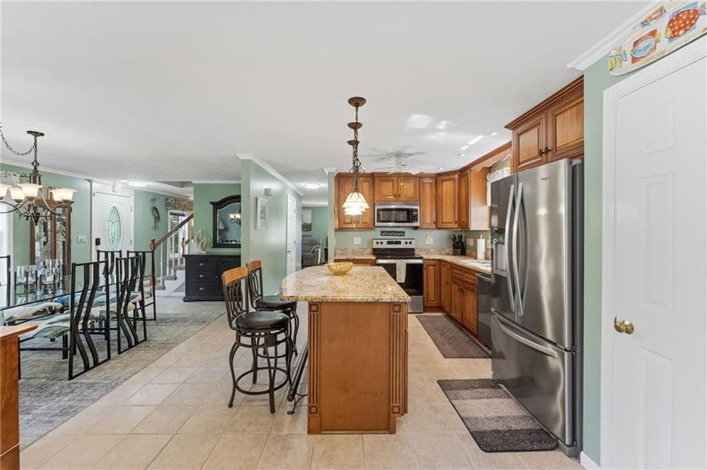 34 Crestwood Lane photo 23