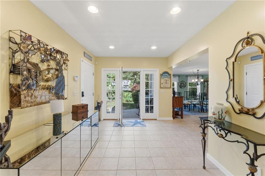 34 Crestwood Lane photo 22