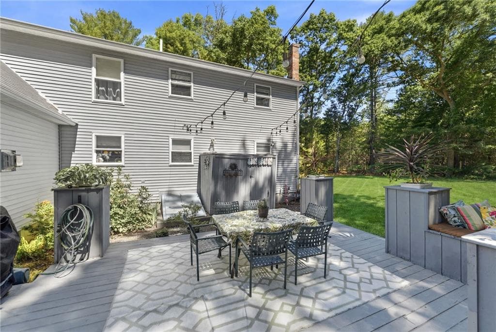 34 Crestwood Lane photo 9