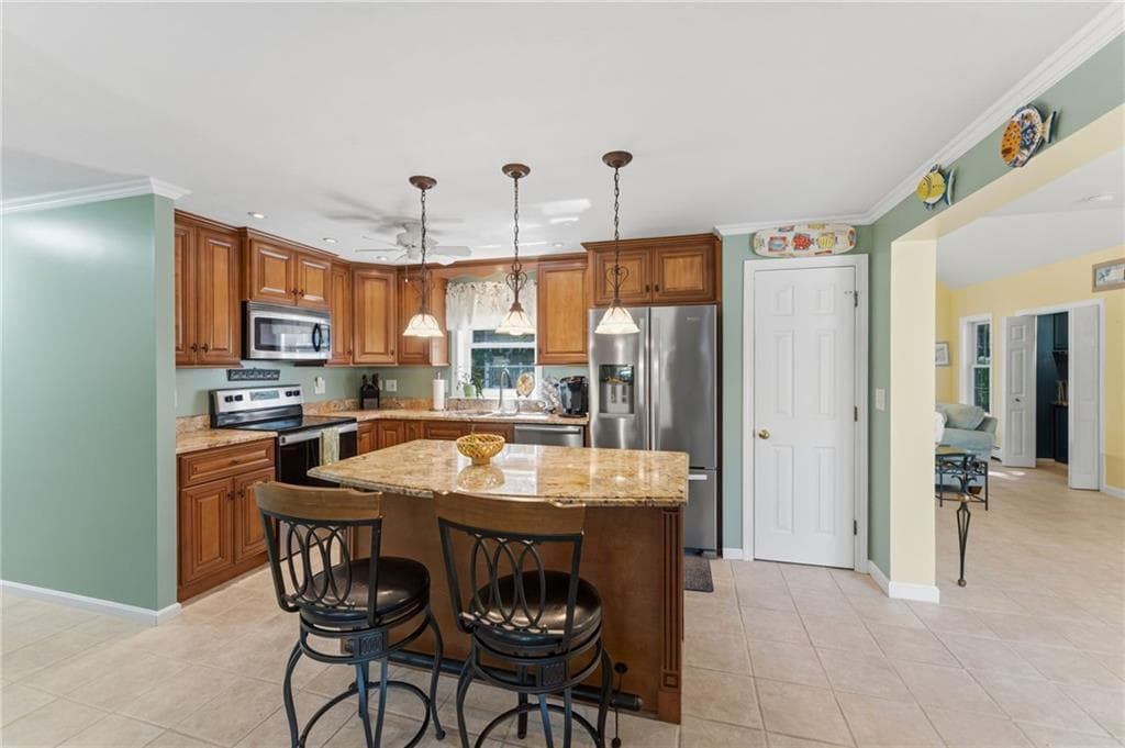 34 Crestwood Lane photo 24