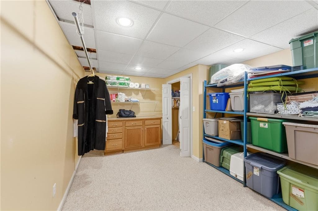 34 Crestwood Lane photo 44