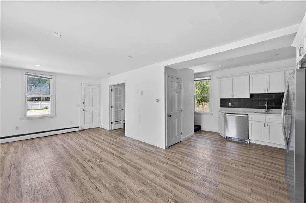 50 Lloyd Avenue photo 6