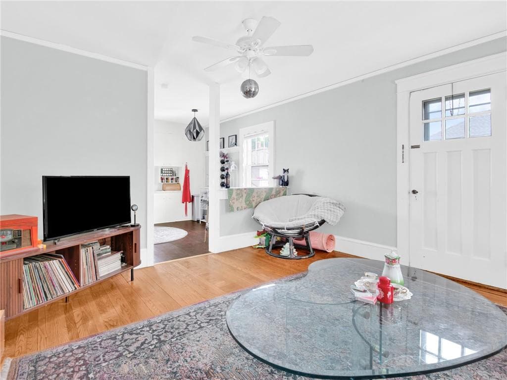 440 Broadway photo 34