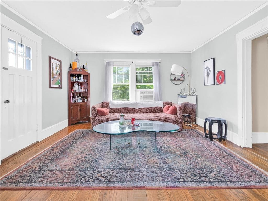 440 Broadway photo 33