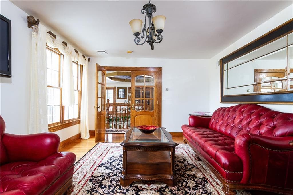 10 Ridge Road photo 28