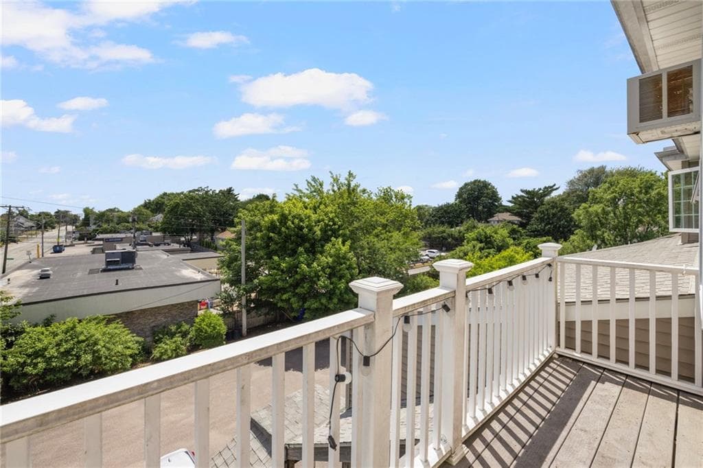 Condominium at 2799 Pawtucket Avenue, East Providence, photo 31 of 36