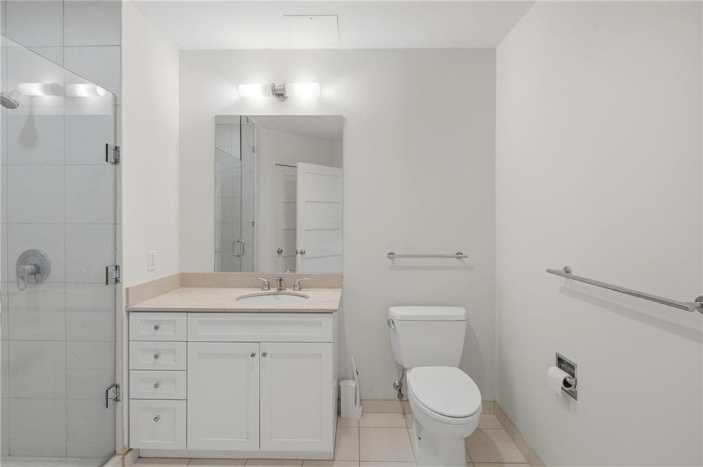 Condominium at Providence, photo 14 of 24