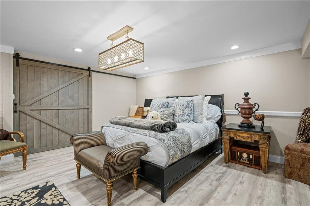 470 Sylvan Court photo 36