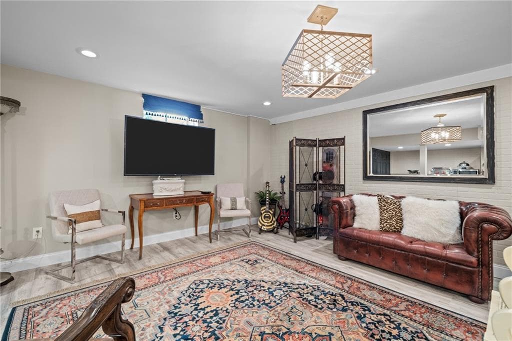 470 Sylvan Court photo 39