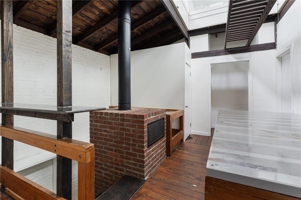 369 Thayer Street photo 12