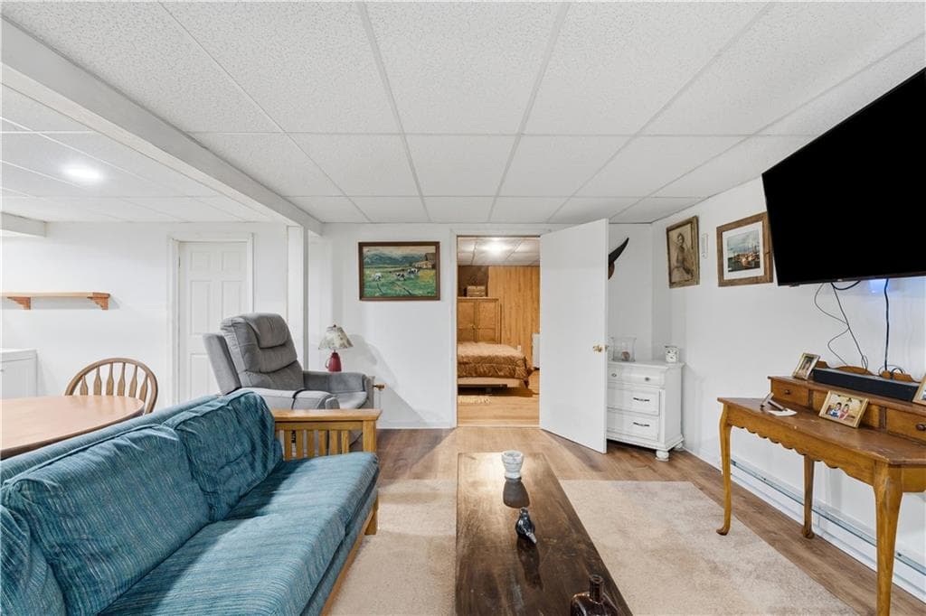 42 Charles Avenue photo 22