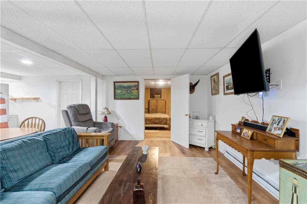 42 Charles Avenue photo 20