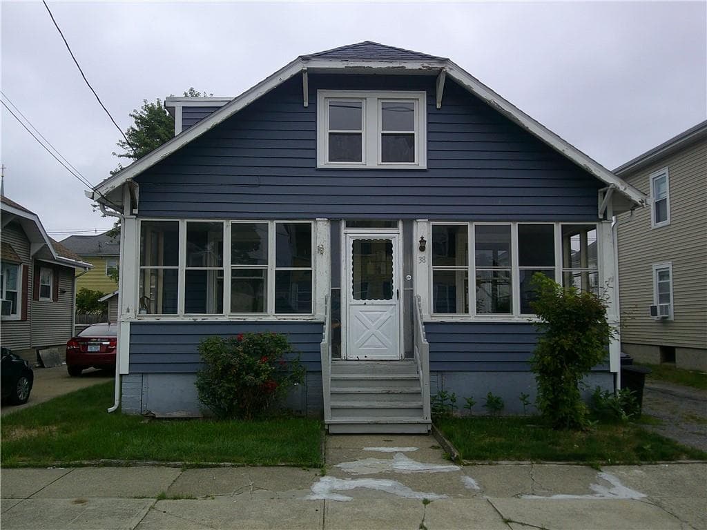 38 Littlefield Street