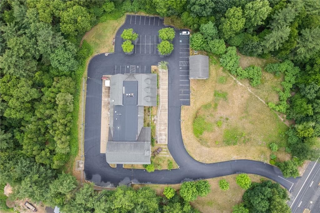 435 Nooseneck Hill Road