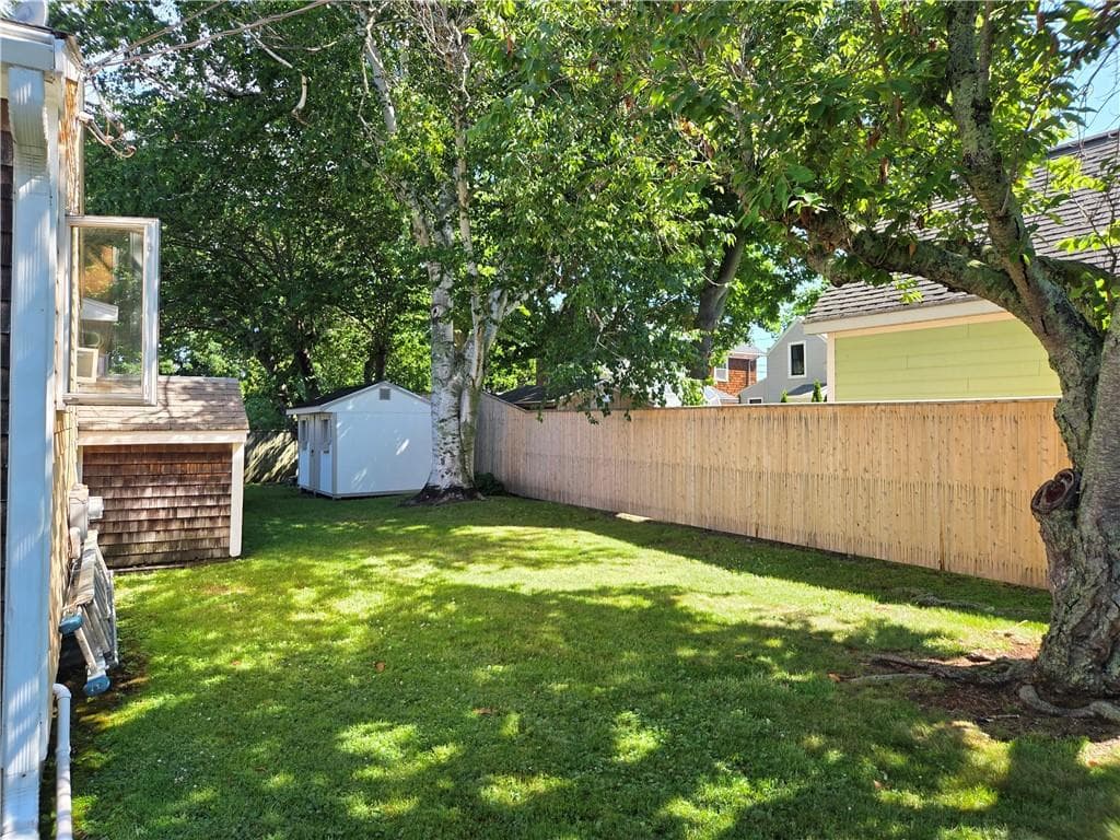 Multi Family at 23 Butler Street, Newport, photo 16 of 19