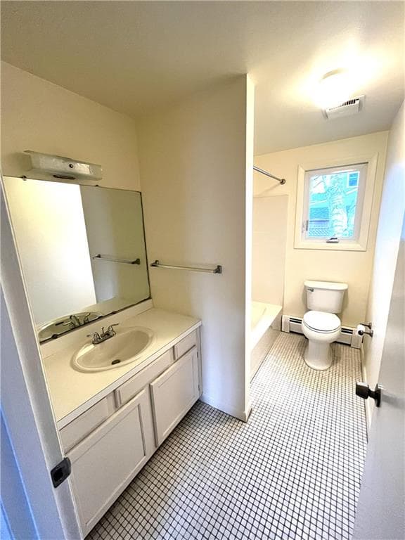Multi Family at 23 Butler Street, Newport, photo 10 of 19