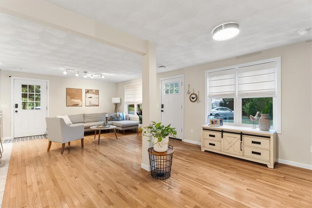 Single Family Residence at 47 Smith Avenue, Smithfield, photo 10 of 46