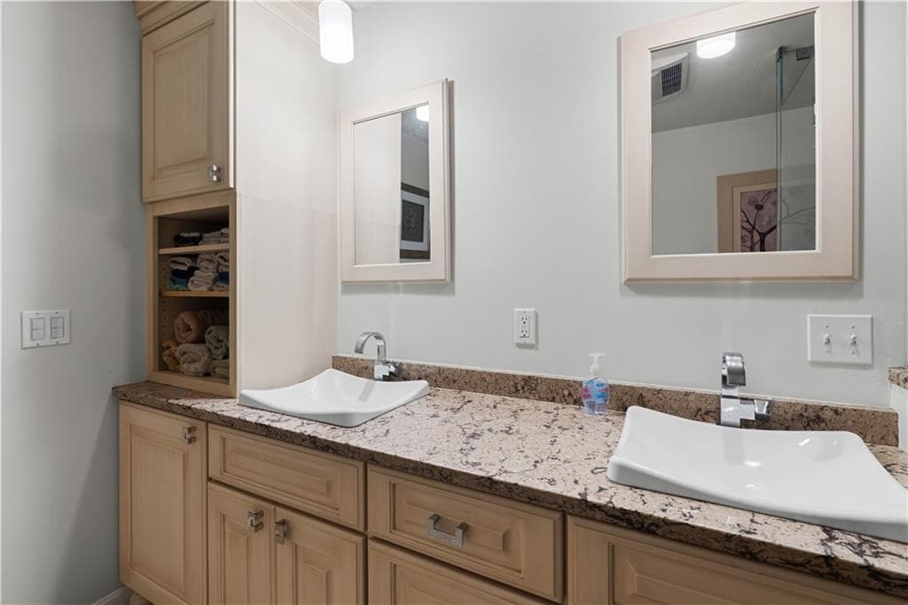 6 Varnum Avenue photo 13