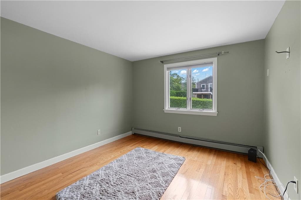 6 Varnum Avenue photo 17