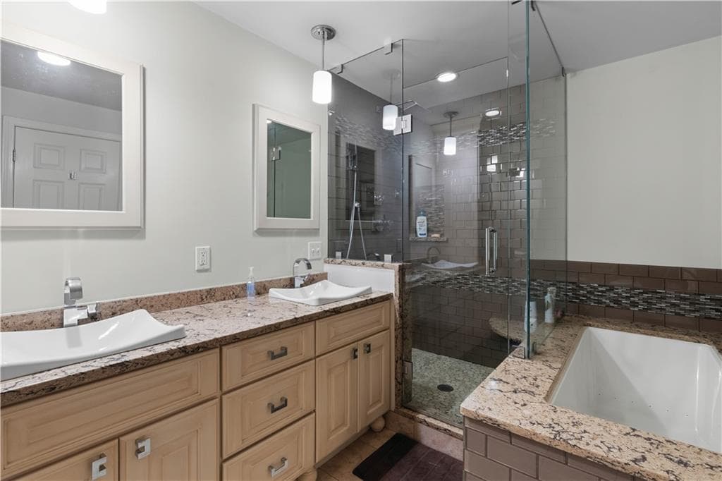 6 Varnum Avenue photo 12