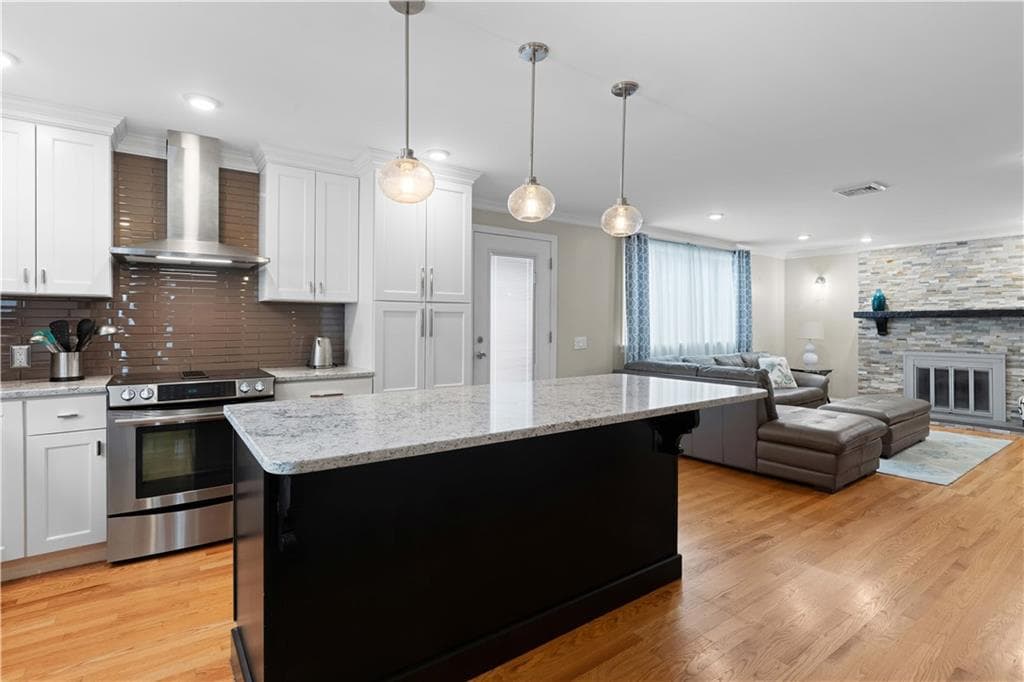 6 Varnum Avenue photo 5