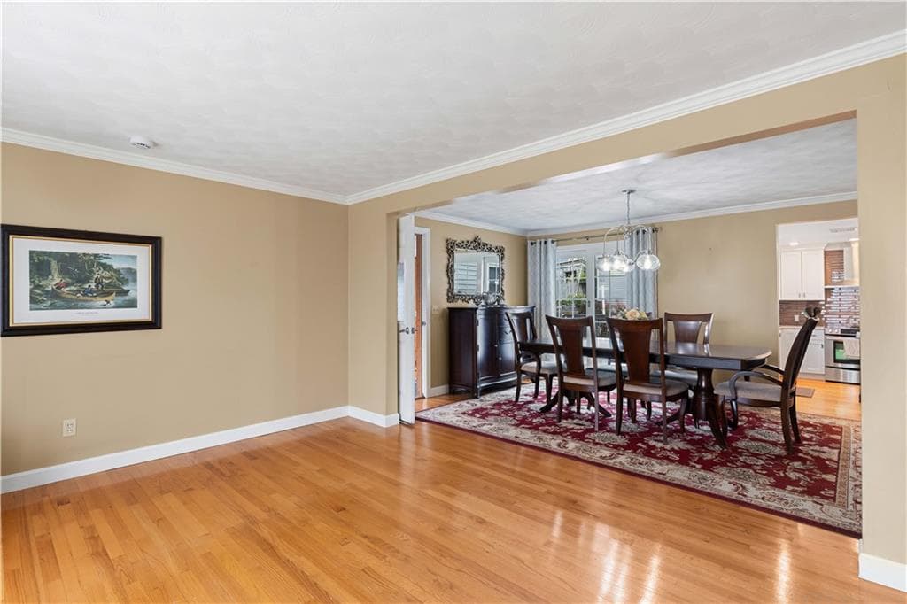 6 Varnum Avenue photo 9