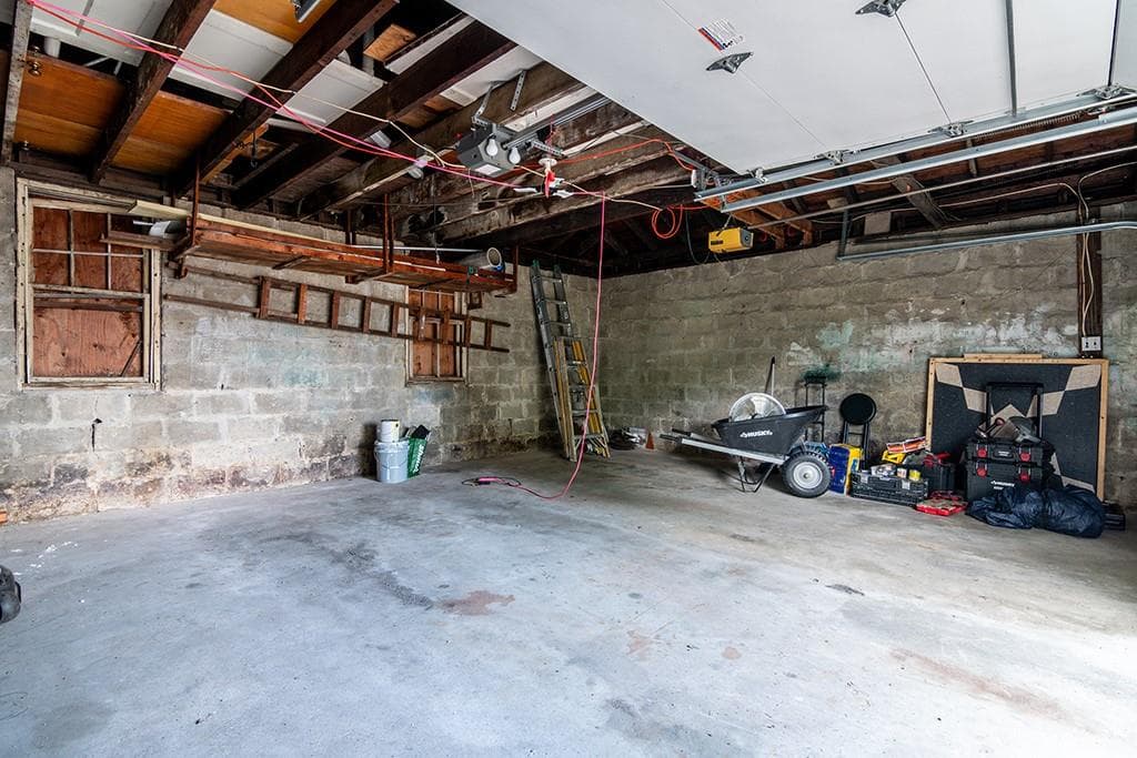 255 0 Farmington Avenue photo 10