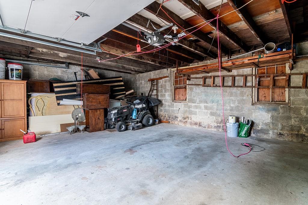 255 0 Farmington Avenue photo 11
