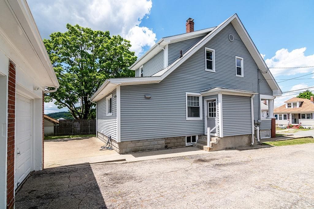 255 0 Farmington Avenue photo 4