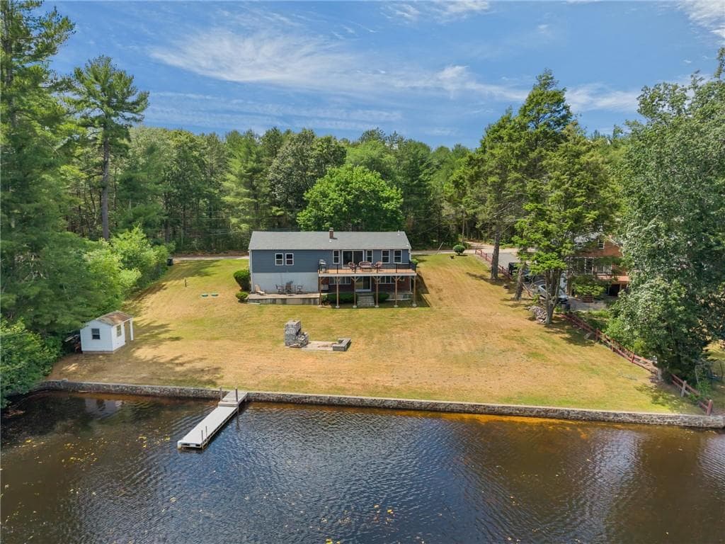 14 Pine Tree Road