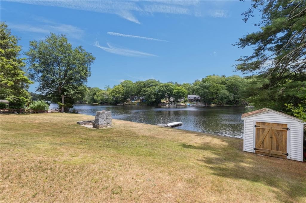 14 Pine Tree Road photo 28